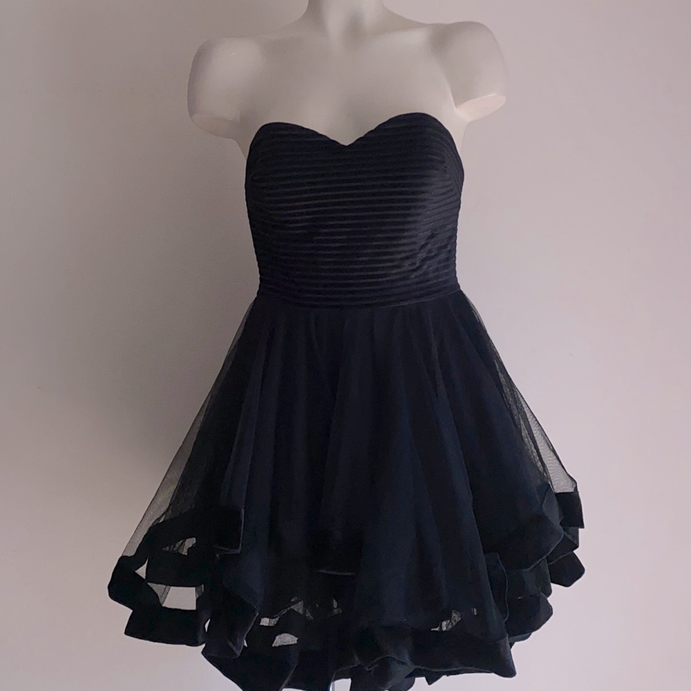 New Large strapless Dress Blondie Nites NWT $298